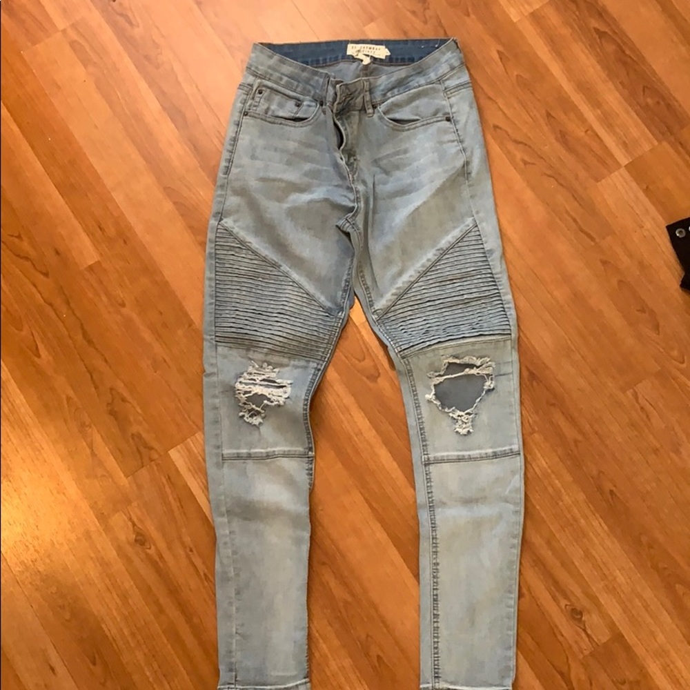 Light wash ripped jeans